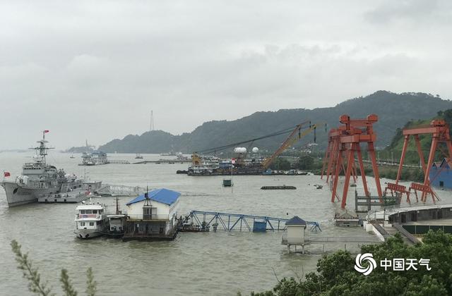 江西受持续强降雨影响 鄱阳湖及周边河流水位超警戒线