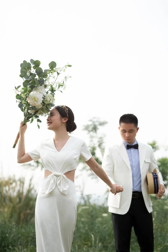 为爱私奔，一场青城山下的浅滩目的地婚礼