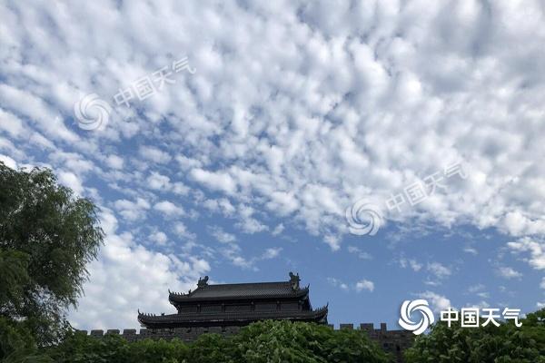 未来三天强降水“盘踞”湖南 湘西和湘中以北有暴雨或大暴雨