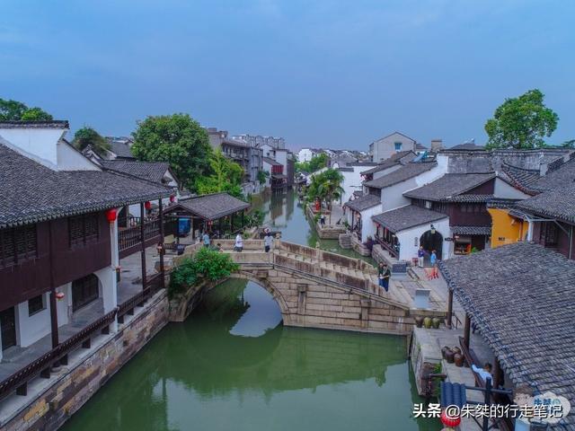 浙江被过多的偏爱,江南六大古镇中,三个人气最高的古镇在其境内