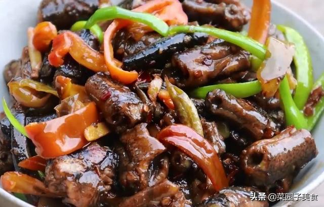 黄鳝应该怎样炒好吃，没有一点腥味，做法简单，香辣好吃下饭