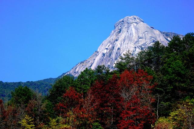 广东又一山岳走红,人称韶关“香格里拉”,却以仿建古镇胜于平遥