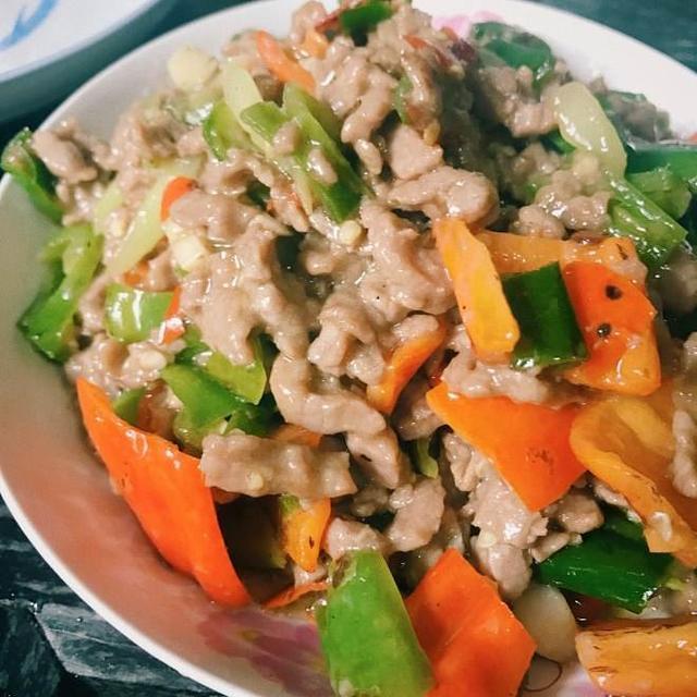 牛肉总是炒不烂孩子不爱吃,教你一招,牛肉鲜嫩不腥超好吃
