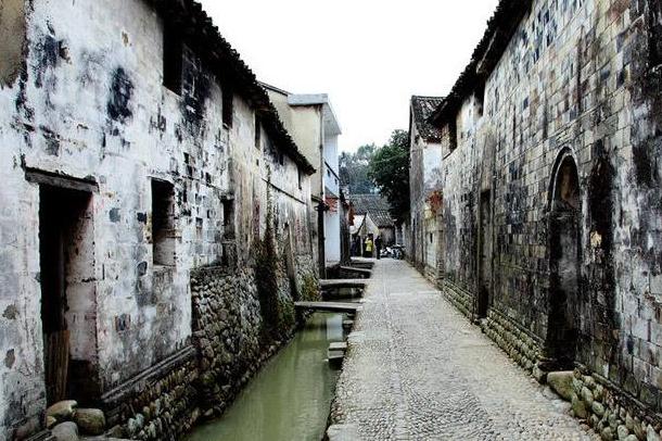 四川一古镇走红,风俗景色不输江南古镇,而且门票至今仍免费