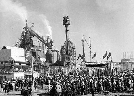 20世纪50年代，苏联为何大力援助中国的工业化建设？原因有三