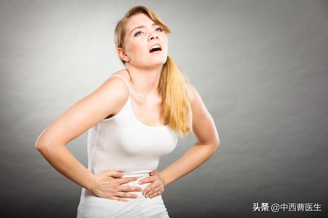 女性“月经”为什么会有血块?这2种原因,女性值得了解一下