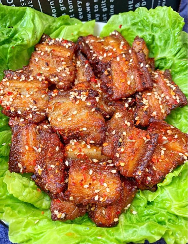 想摆摊赚钱没个拿手菜能行么?学好这道菜,一道菜足够撑起一个摊