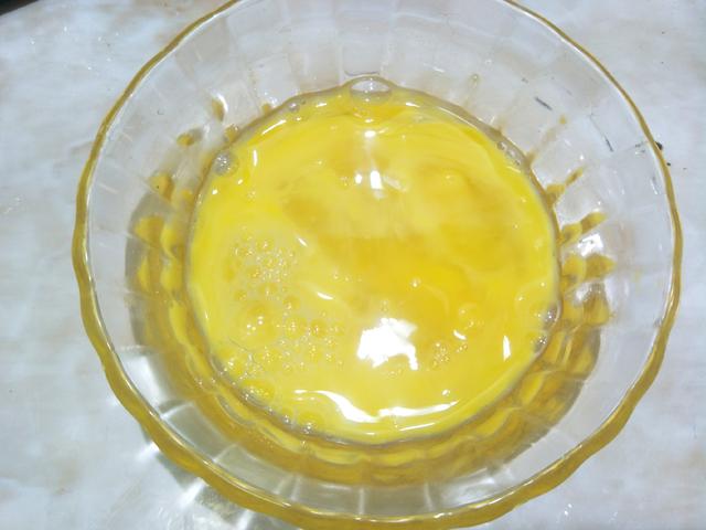 西红柿炒鸡蛋,很多人顺序放错,难怪炒出来不下饭,教你正确做法