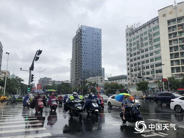 广西今明天雨势增强 20日前后或受南海低压影响暴雨“刷屏”