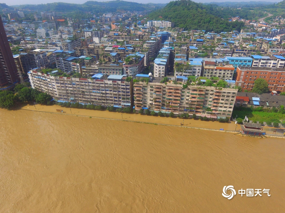 航拍沱江流域洪峰过境四川资中 多个乡镇被淹