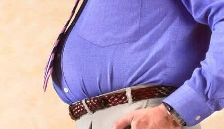 男性开始衰老,身体会发出6个信号,若没超过3个,说明还“硬朗”