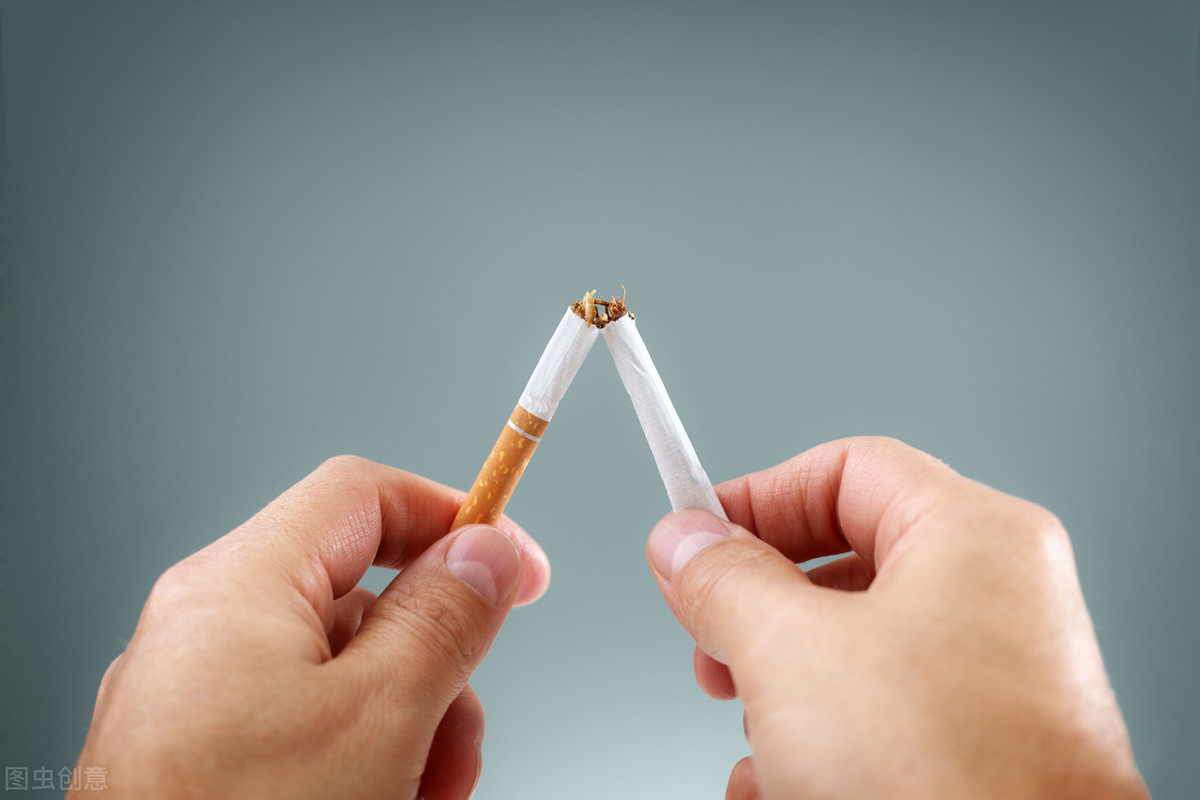 戒烟也有黄金年龄段,年纪大了不能戒?坦白讲:任何时间都不算晚