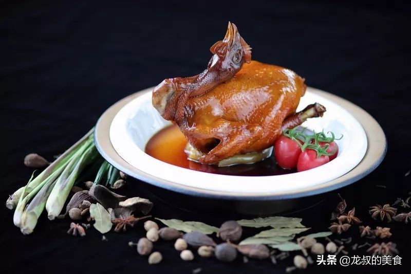 广州20道地标性美食，大多数都有几百年的历史，粤菜的象征