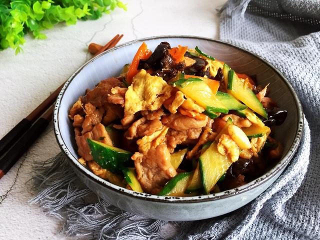 家庭版木须肉,5分钟轻松学会,鲜香可口,这5种食材必备