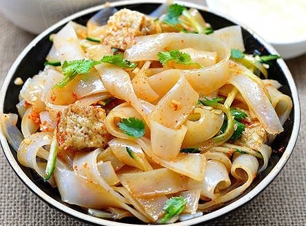 来撒来撒,让人魂牵梦绕的新疆36种美食等着您!