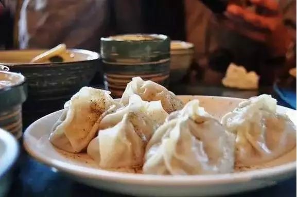 来撒来撒,让人魂牵梦绕的新疆36种美食等着您!