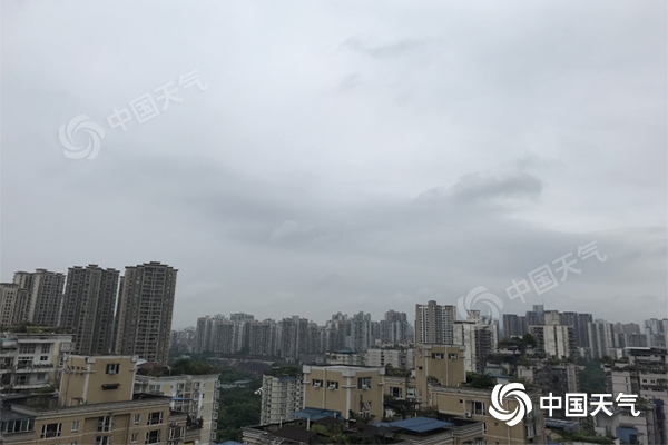 重庆开启雨水模式 全市最高温将下滑至“2”字头