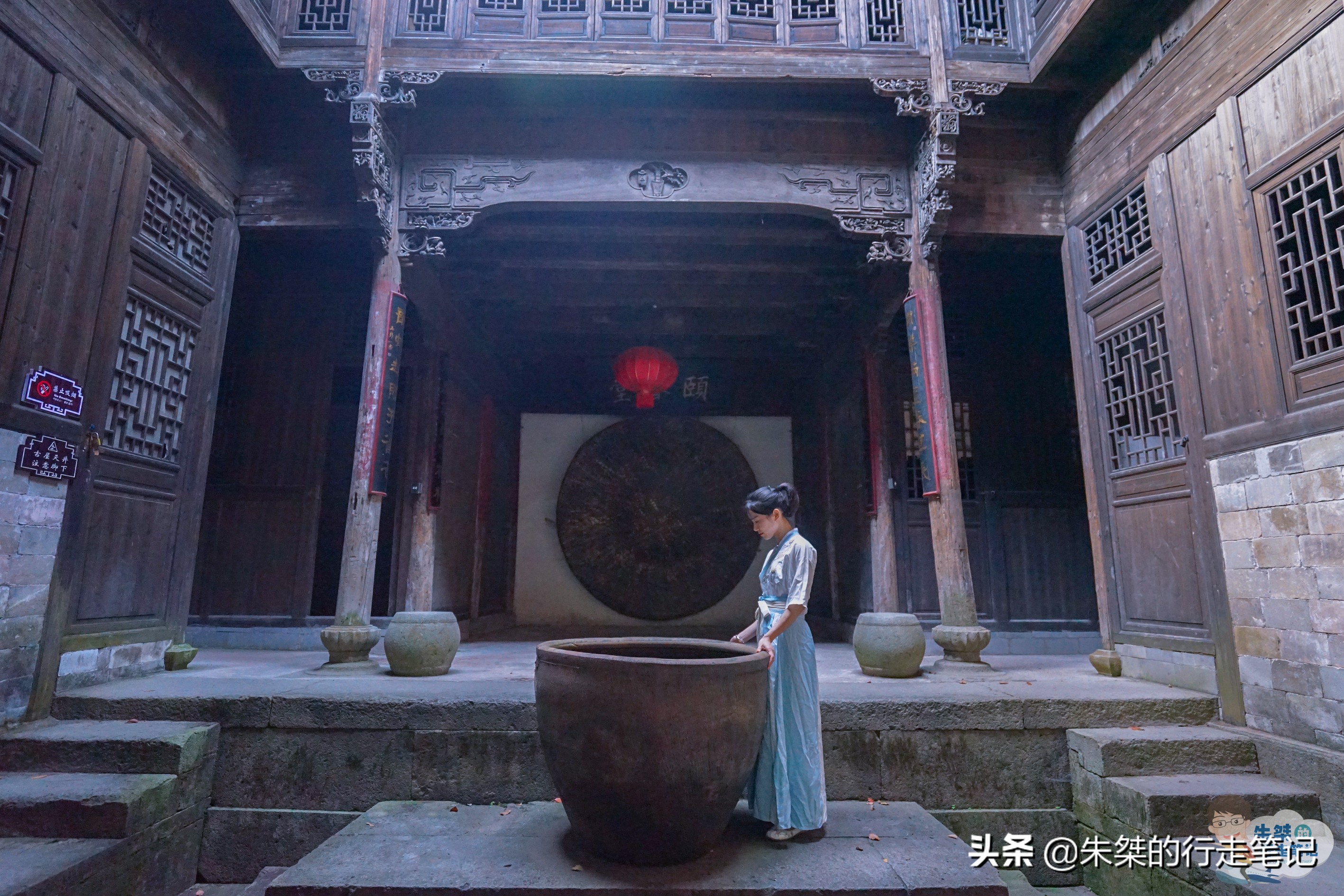 我国少有的古建筑集萃之地,以明清古建筑居多,却都是“搬”来的