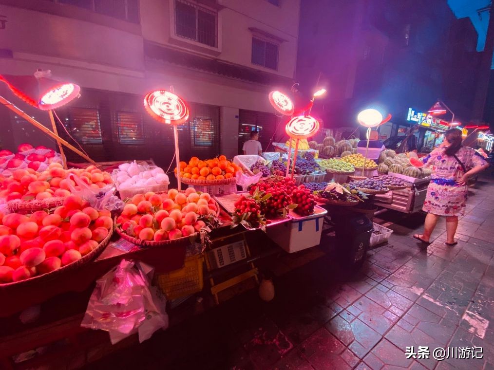 成都都江堰除了5A景区，闲暇之余逛了小城，处处充满市井烟火气