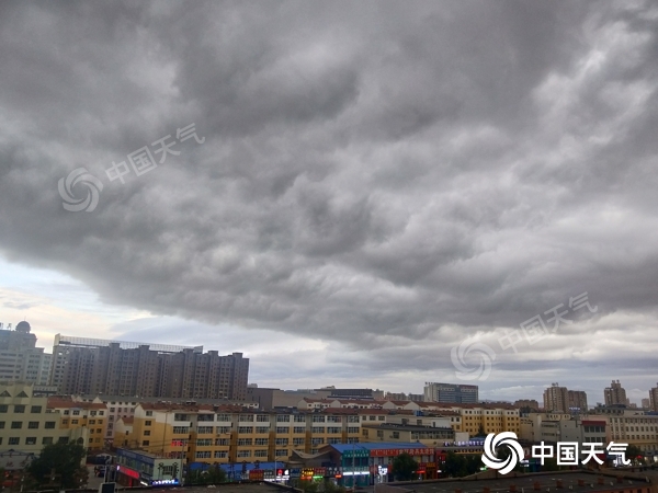 内蒙古多地现霜冻不利农业生产 今日仍需防风防雨