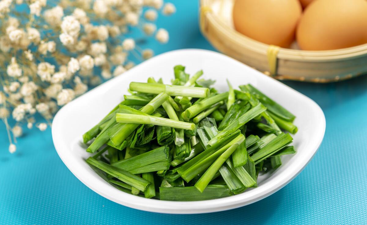 胃不好的人,少吃4种伤胃蔬菜,多吃4种暖胃蔬菜,胃病好得快