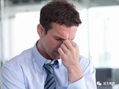 男性身体出现这几种异样，可能是肾虚的症状，别再欺骗自己了