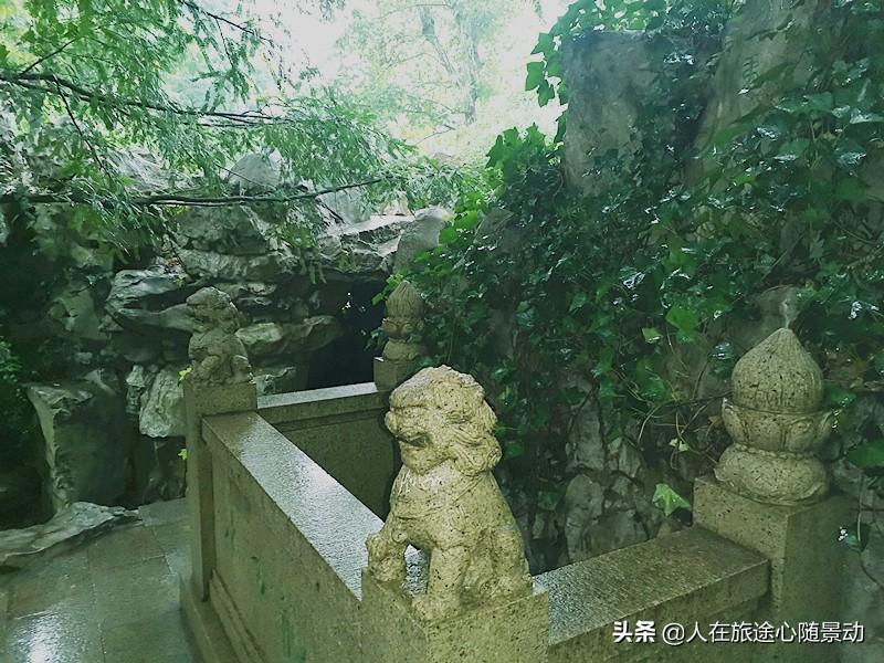 上海黄金地段的一袖珍公园,浓缩的却是上海一千多年来的精品名胜