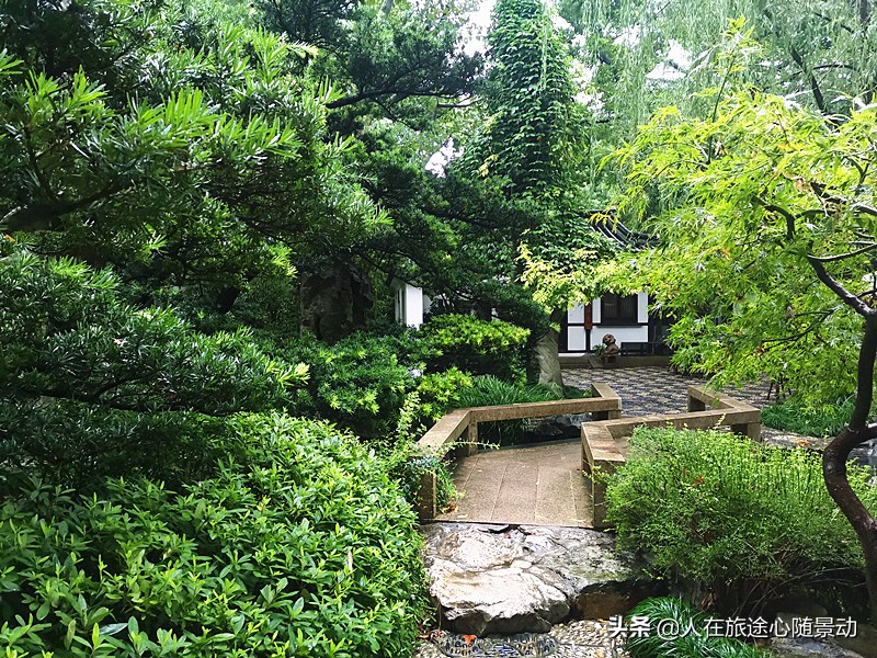 上海黄金地段的一袖珍公园,浓缩的却是上海一千多年来的精品名胜