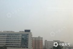 明天北京气温明显下降，