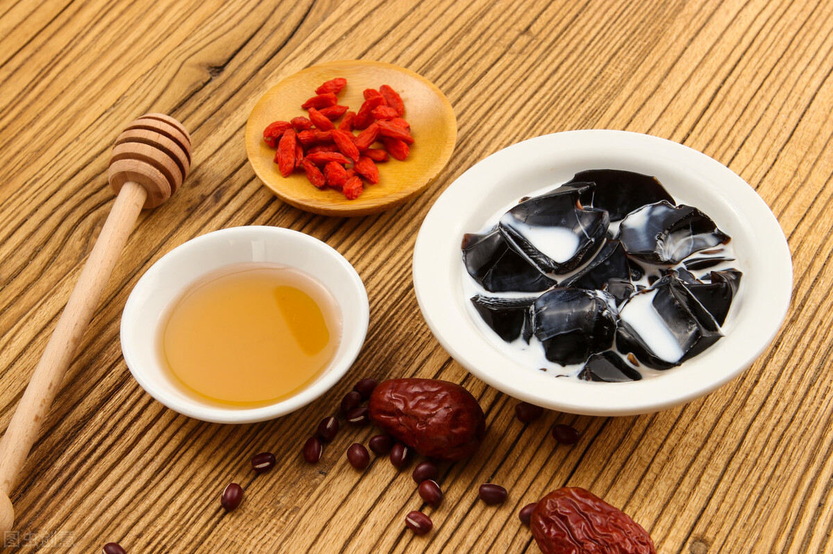 秋季不要盲目进补?秋季养护脾胃要注意这4点