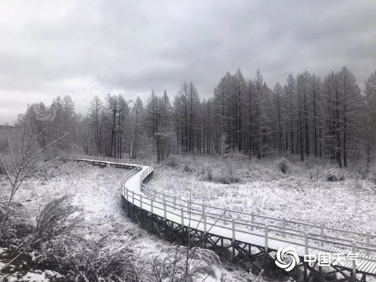 内蒙古呼伦贝尔等多地出现降雪 今天仍需防范风寒效应