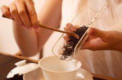 爱喝茶，容易失眠，又该