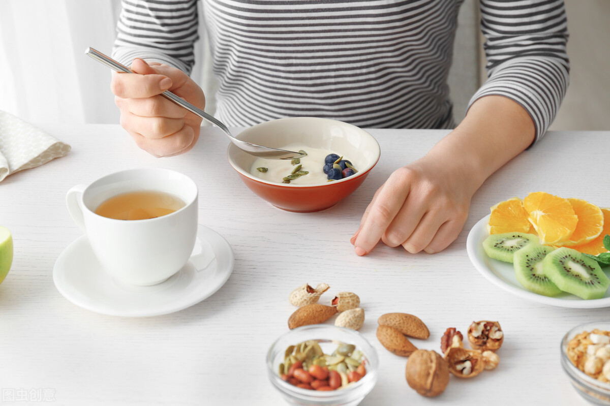 得了肝病需要“控盐”吗?提醒:这5大饮食注意事项,一定要牢记