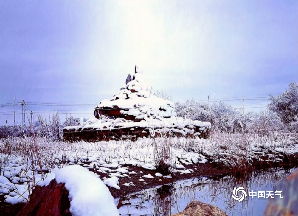 四川若尔盖绝美雪景塑造童话冰雪世界