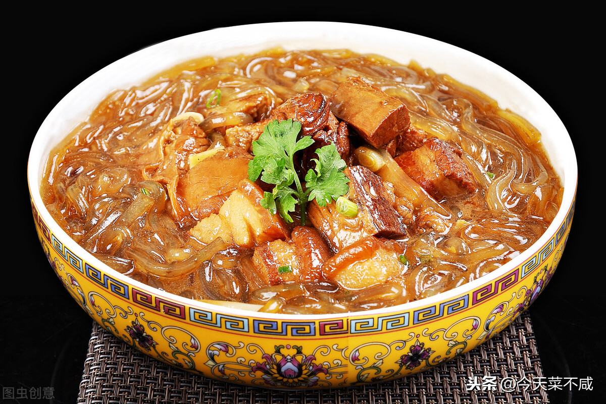 到东北必吃的16道美食,一道锅包肉就能迷倒我们,全是经典味道