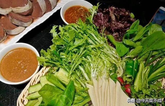 到东北必吃的16道美食,一道锅包肉就能迷倒我们,全是经典味道