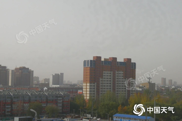 冷空气发威!内蒙古东部降温8至10℃ 呼伦贝尔将现大雪