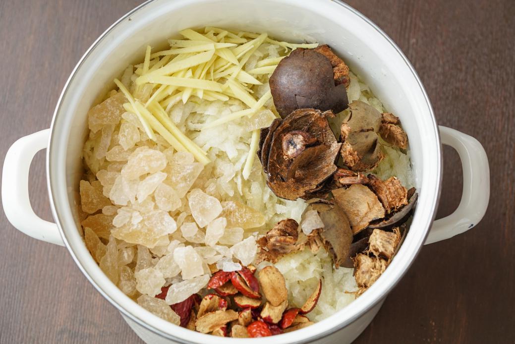 天气干燥嗓子疼？这道“药膳饮品”有效预防秋燥，即冲即喝超方便