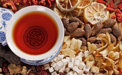 中医治胃病,讲究辨证施治因人而异