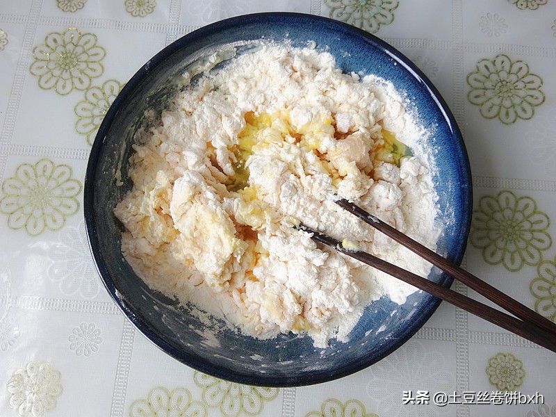 最近迷上做这饼,暄松香软口感好,全家都爱吃,养胃又顶饱