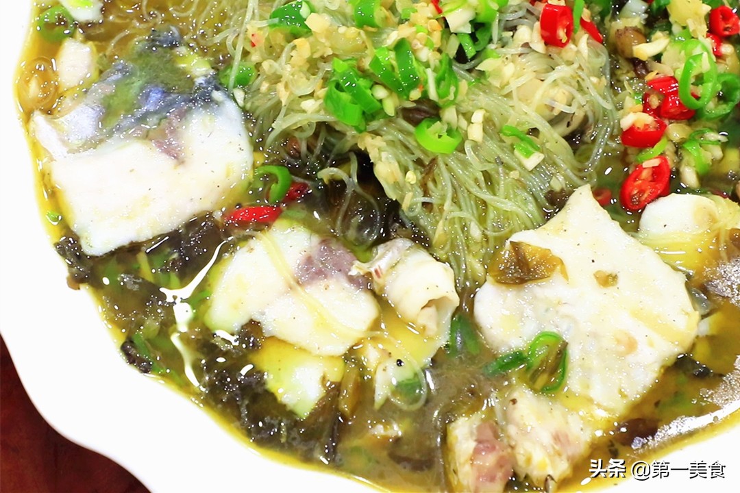 做酸菜鱼,酸菜不能直接下锅煮!牢记3点,鱼片嫩滑不碎汤鲜无比