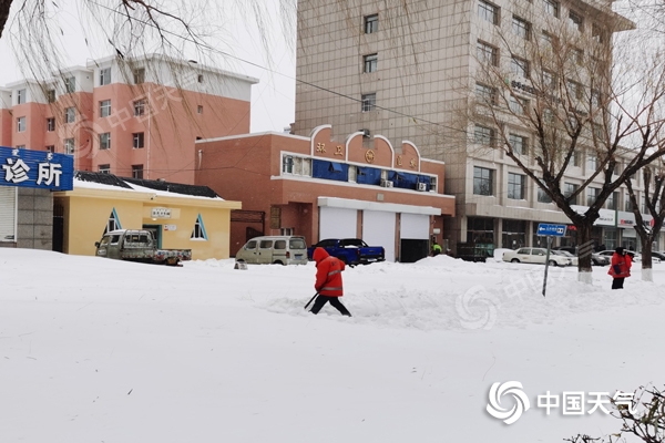 雨雪+降温!内蒙古赤峰等地今日有中雪 大部最高气温跌破冰点