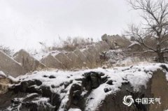 昨天，北京迎来今冬首场