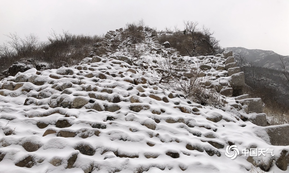 北京迎来今冬首场降雪 延庆雪景宜人