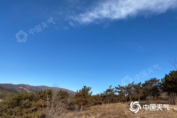 冰冻模式!内蒙古天气晴冷 锡林浩特等地气温低至-20℃以下