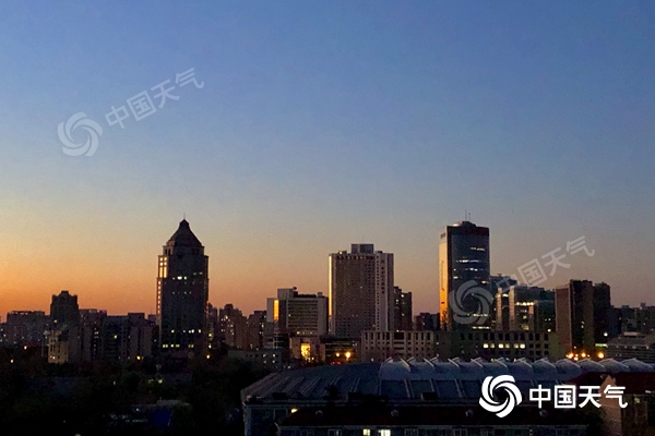 最低气温-6℃!北京部分水域水面已结冰 今天阵风仍达5~6级