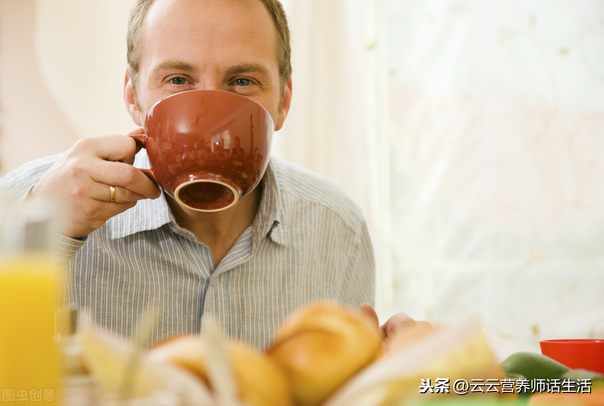 中年人,学会吃这4点很重要,饭后“三忌”,健康伴你行