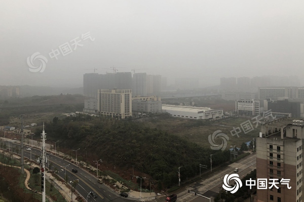 外出记得带伞!今明天湖南大部小雨淅沥 后天雨水暂歇