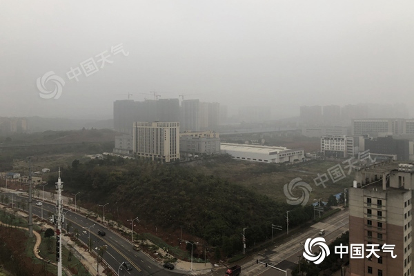 外出记得带伞！今明天湖南大部小雨淅沥 后天雨水暂歇