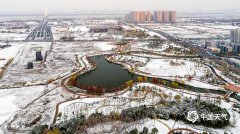 南京迎来降雪，皑皑白雪